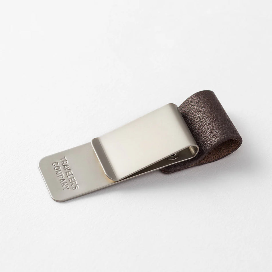 TRAVELER'S notebook Pen Holder 016 - Brown