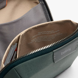 Bellroy Tech Kit Compact - Everglade