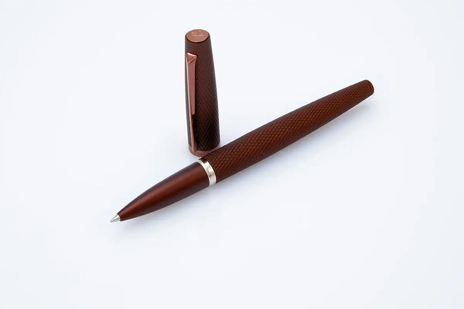 Diplomat Viper Rollerball - Brown Guilloche