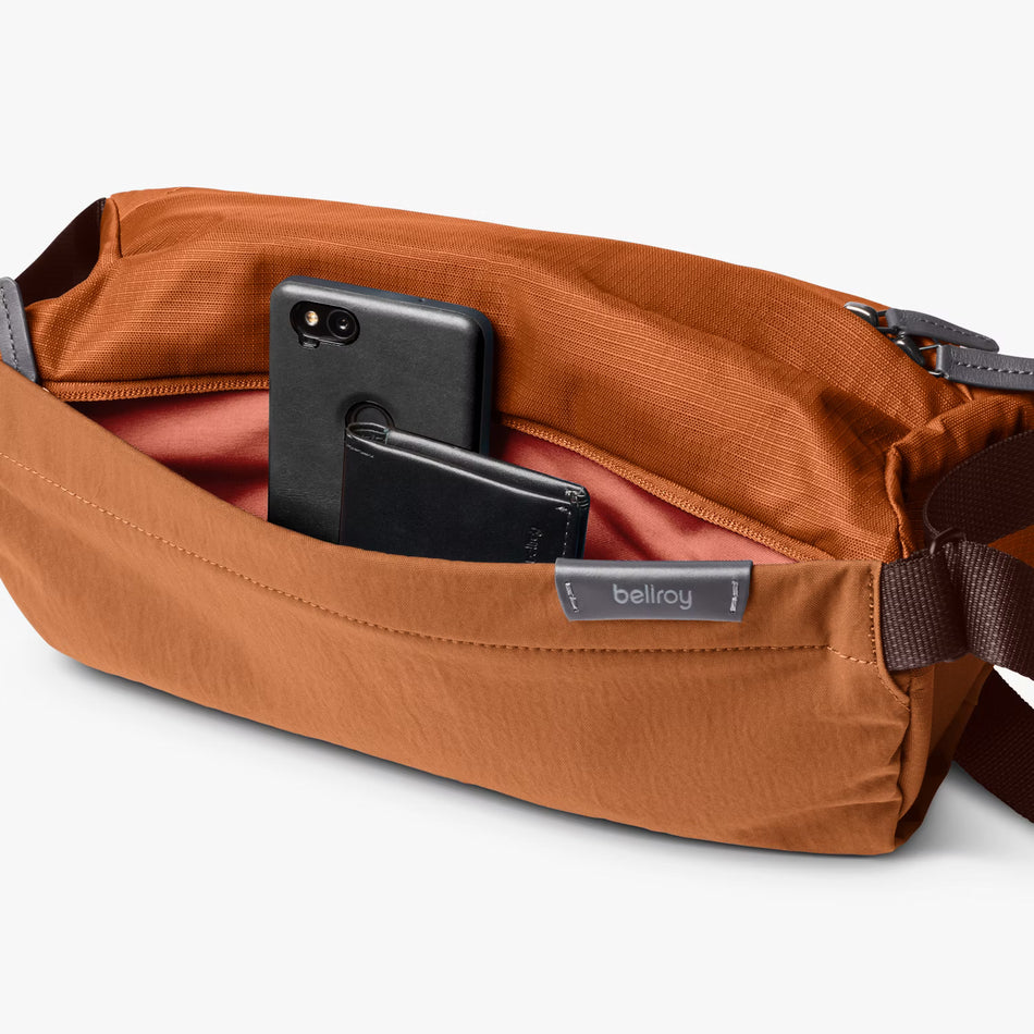 Bellroy Sling - Cross Body Bag Bronze