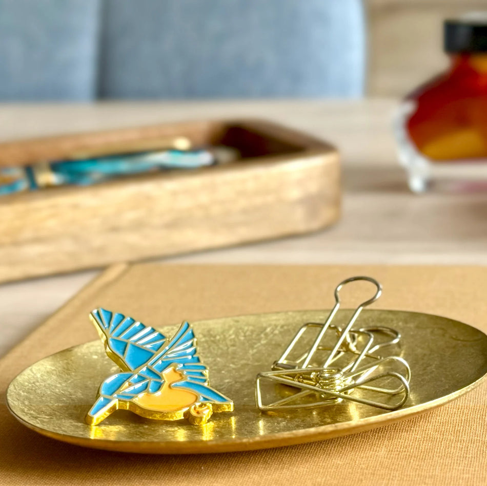 Esterbrook x BUNGUBOX Kingfisher Edition Lapel Pin