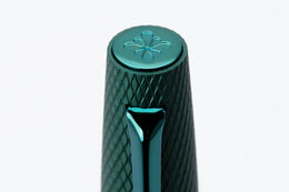 Diplomat Viper Fountain Pen Green Guilloche - Fine/Medium