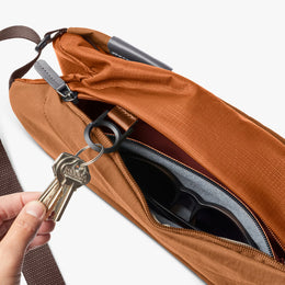 Bellroy Sling - Cross Body Bag Bronze