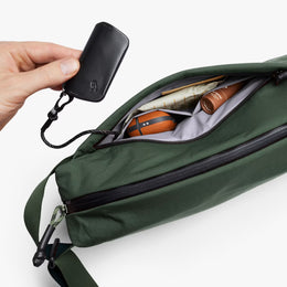 Bellroy Lite Sling - Spruce