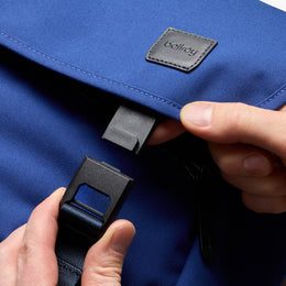 Bellroy Classic Messenger - Indigo