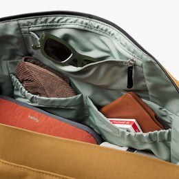 Bellroy Classic Duffel 35L - Camel