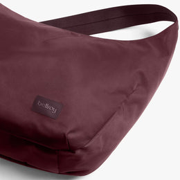Bellroy Laneway Crescent Bag 7L - Fig