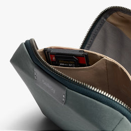 Bellroy Tech Kit Compact - Everglade