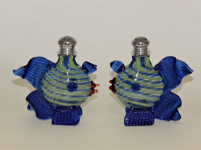 Salt & Pepper Shakers - Mint/Blue Fish