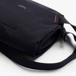Bellroy Lite Sling Mini - Black