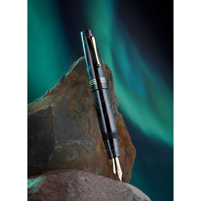 Maiora Everest 14KT Fountain Pen - Boreale (Limited Edition)