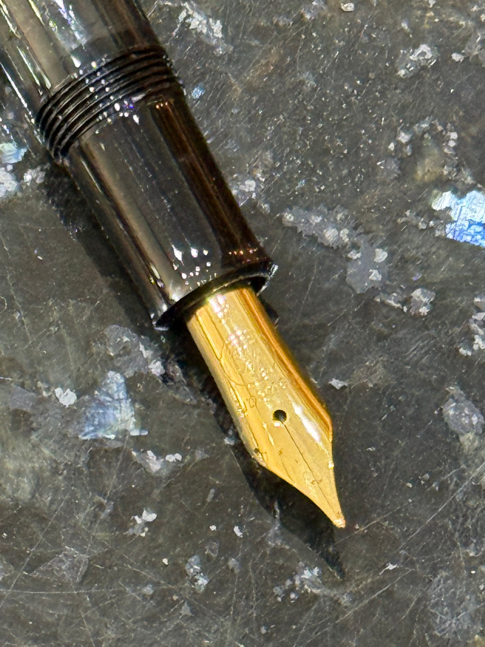 Pelikan 200 Series Fountain Pen Green Marble with Black - Fine - Medium PRE-LOVED