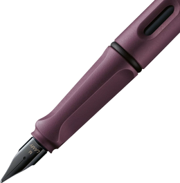 Lamy Safari Fountain Pen - Scarlet