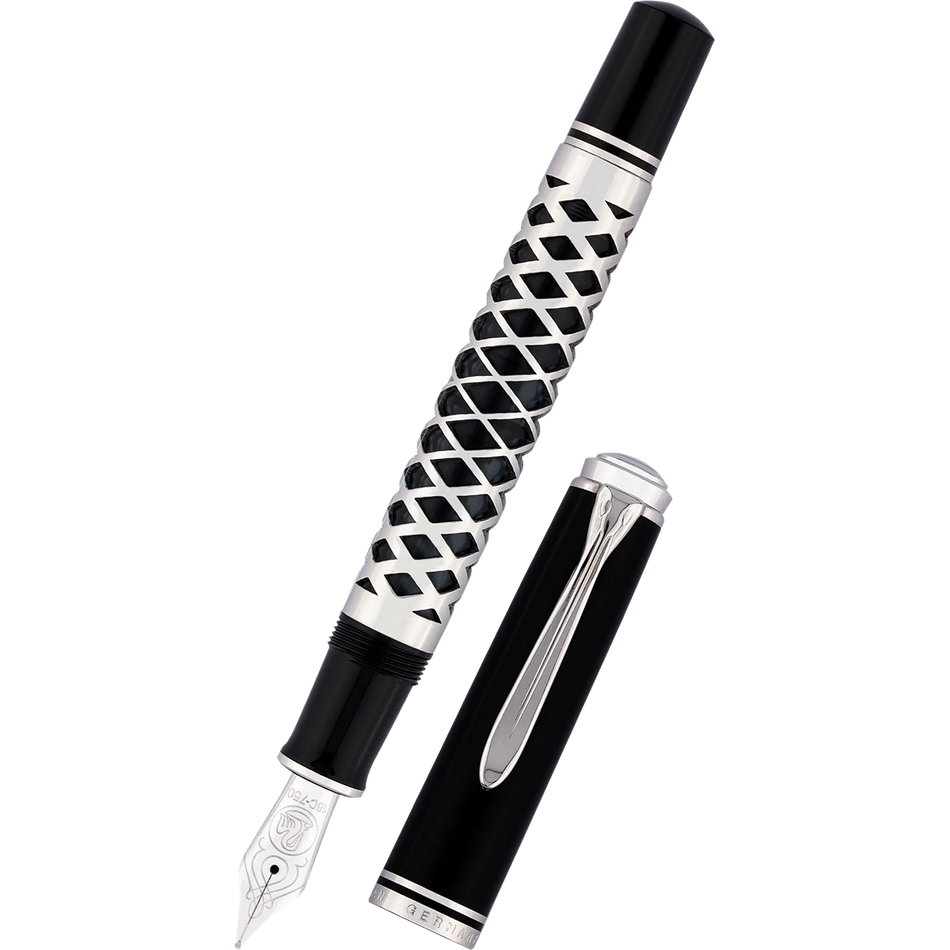 Pelikan Souverän M805 Fountain Pen - Metal Sleeve