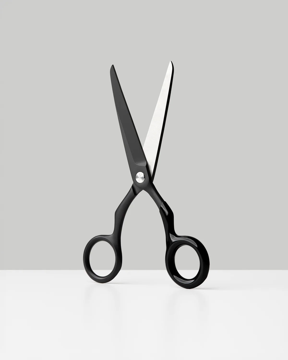 Craighill Spectra Scissors- Charcoal + Black