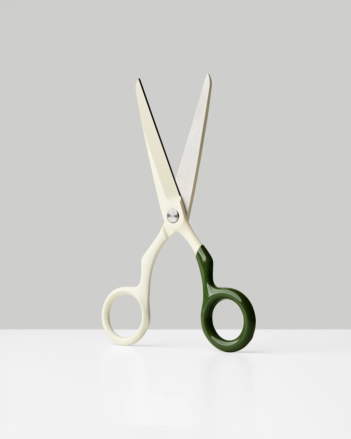 Craighill Spectra Scissors- Cream + Forrest Green