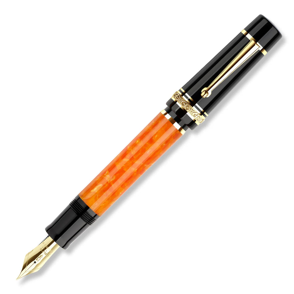Delta DV Original Over-Size Fountain Pen - 14kt Gold Nib