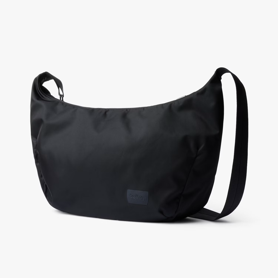 Bellroy Laneway Crescent Bag 7L - Ink