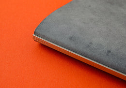 PLOTTER Shiranami 6-Ring Leather Binder (Bible)