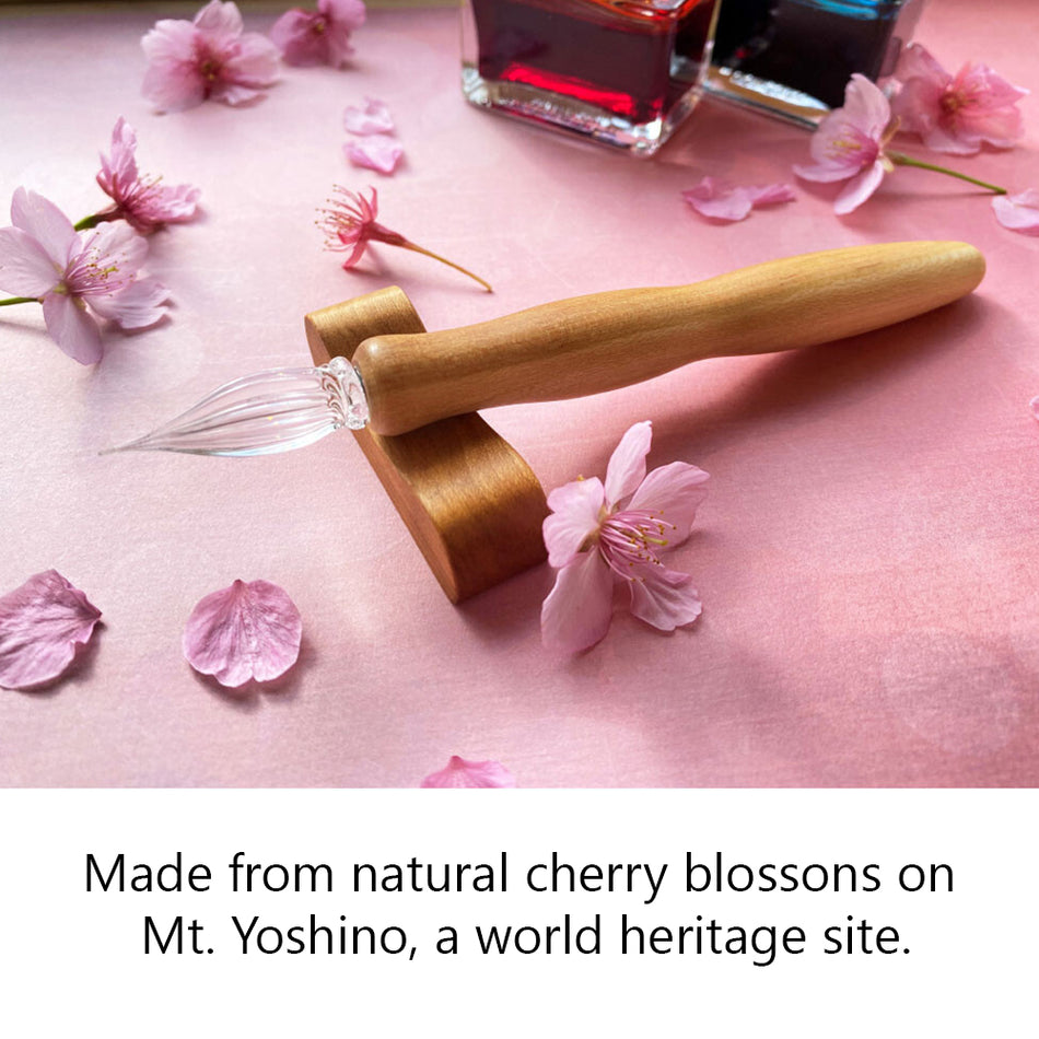 Kuretake Mt. Yoshino Sakura Wood - Glass Dip Pen